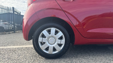 Hyundai i10 1.0 MPi SE Connect 5dr Petrol Hatchback